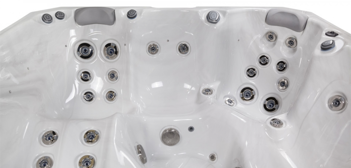 Palermo City Life - Wellis Whirlpool mit 3 Sitzen und 2 Liegen